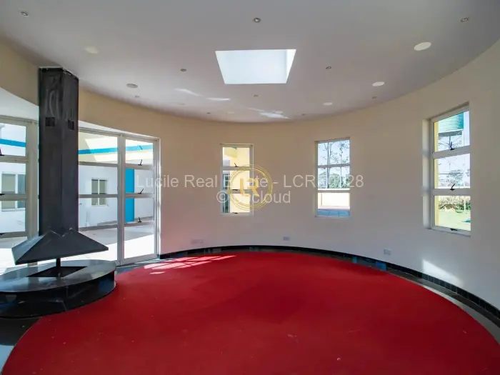 6 Bedroom House for Sale in Mount Pleasant, Harare