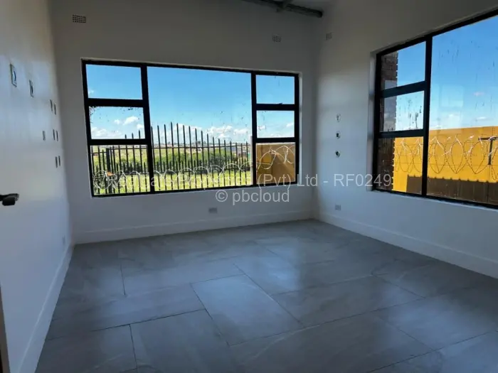 3 Bedroom House for Sale in Hopeville, Bulawayo