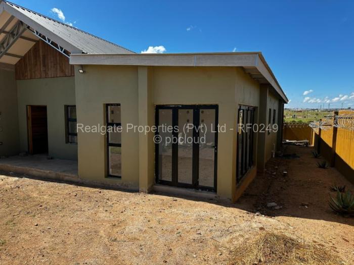 3 Bedroom House for Sale in Hopeville, Bulawayo