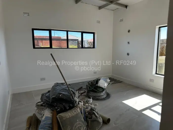 3 Bedroom House for Sale in Hopeville, Bulawayo