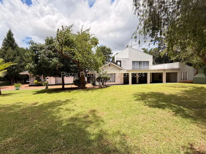 6 Bedroom House to Rent in Chisipite, Harare
