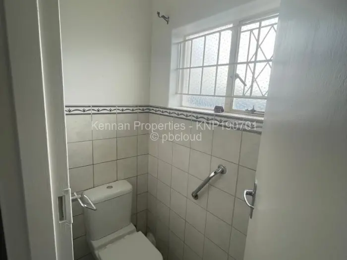 Flat/Apartment to Rent in Northwood, Harare