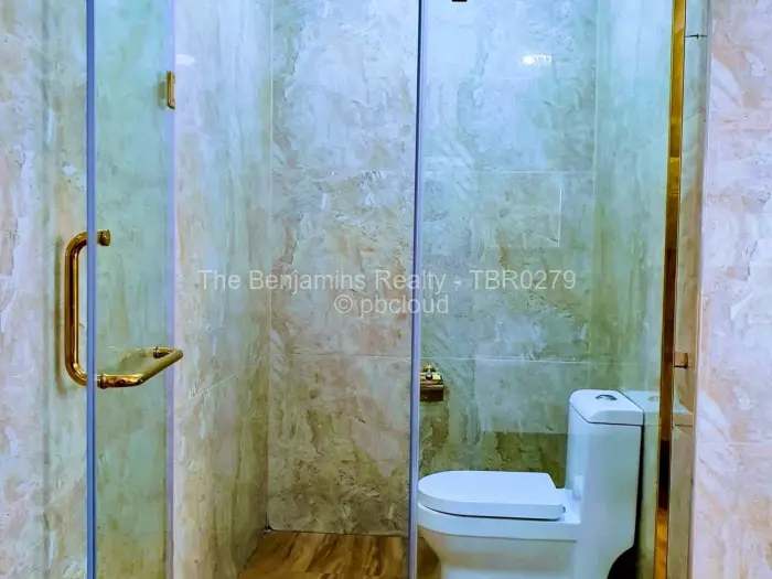 Townhouse/Cluster to Rent in Newlands