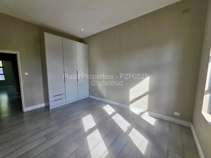 Townhouse/Cluster for Sale in Greendale, Harare