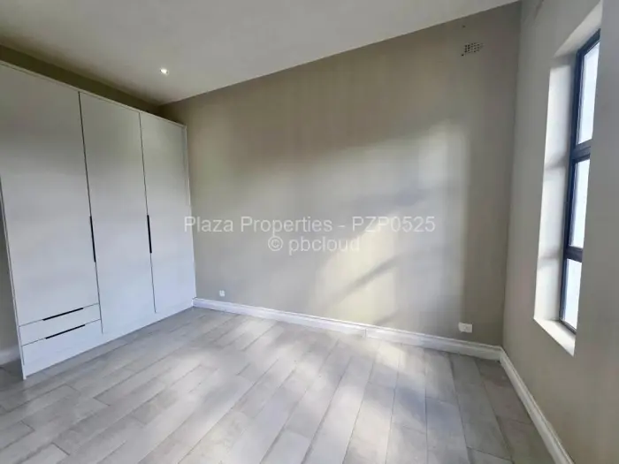 Townhouse/Cluster for Sale in Greendale, Harare