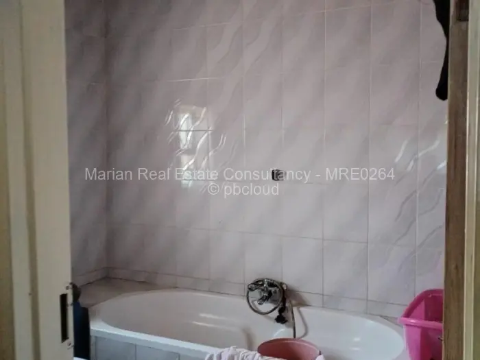 3 Bedroom House for Sale in Selbourne Park, Bulawayo