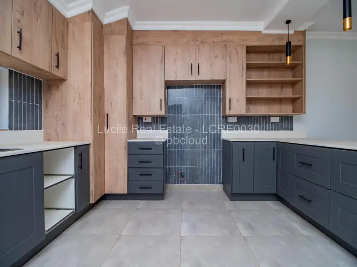 3 Bedroom House for Sale in Mandara, Harare