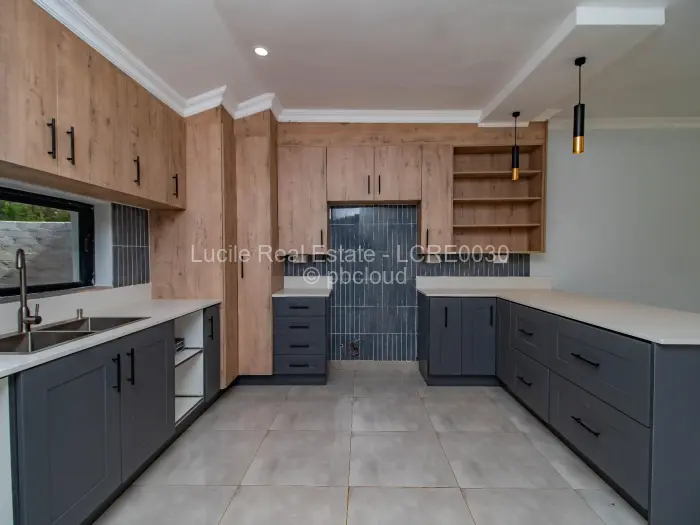 3 Bedroom House for Sale in Mandara, Harare