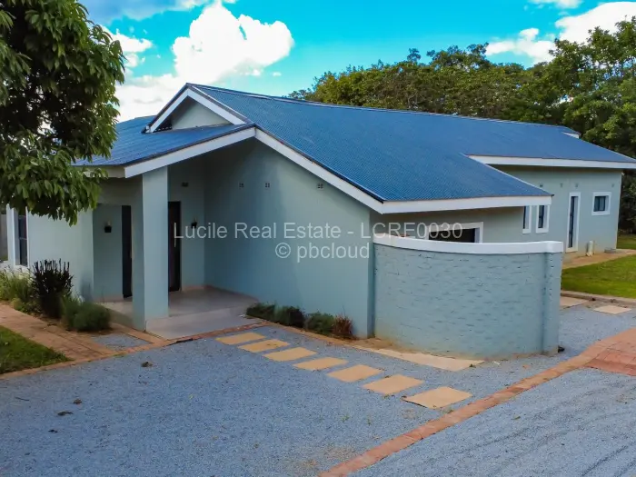 3 Bedroom House for Sale in Mandara, Harare