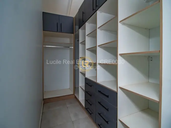 3 Bedroom House for Sale in Mandara, Harare