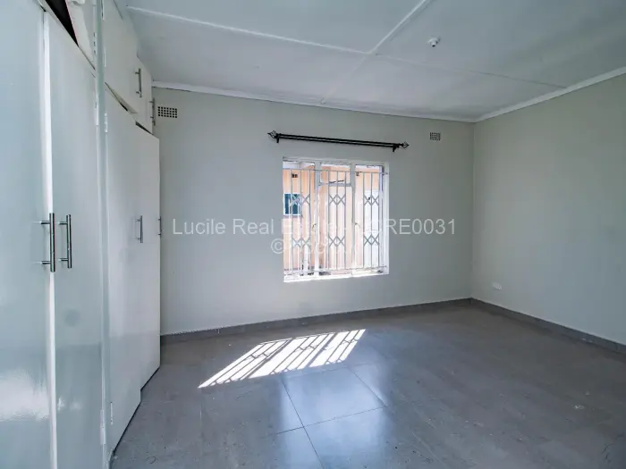 3 Bedroom House for Sale in Ruwa, Ruwa