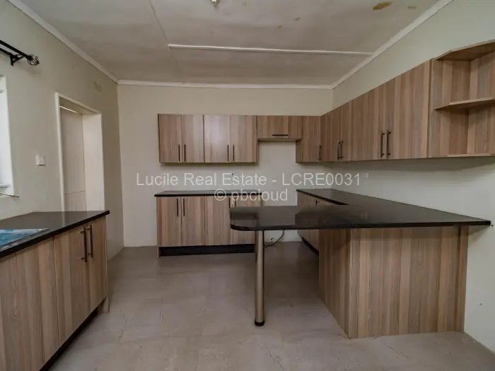 3 Bedroom House for Sale in Ruwa, Ruwa