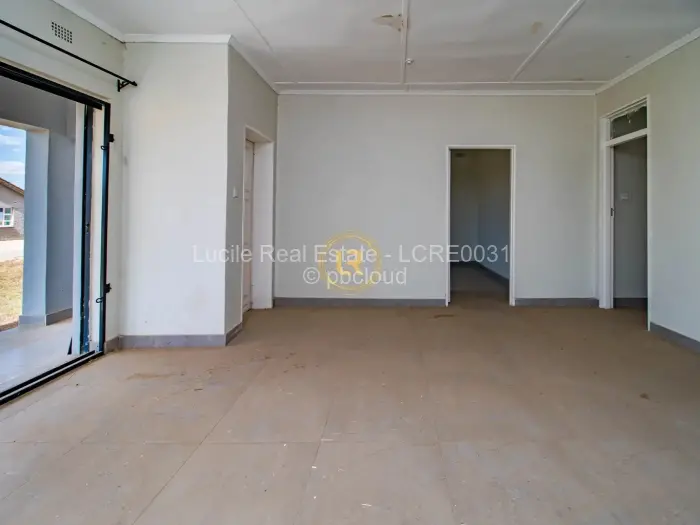 3 Bedroom House for Sale in Ruwa, Ruwa