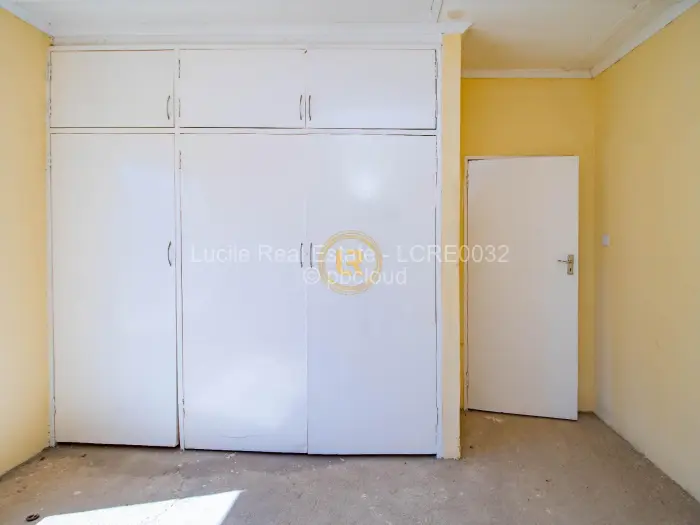 3 Bedroom House for Sale in Ruwa, Ruwa