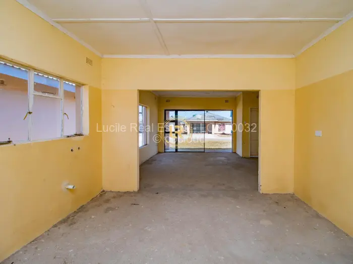 3 Bedroom House for Sale in Ruwa, Ruwa