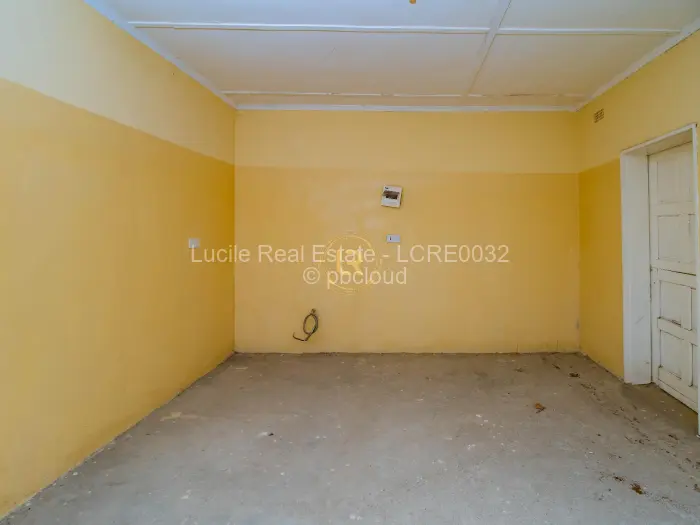 3 Bedroom House for Sale in Ruwa, Ruwa