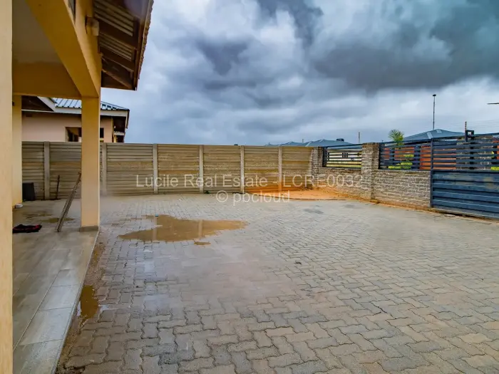 3 Bedroom House for Sale in Ruwa, Ruwa
