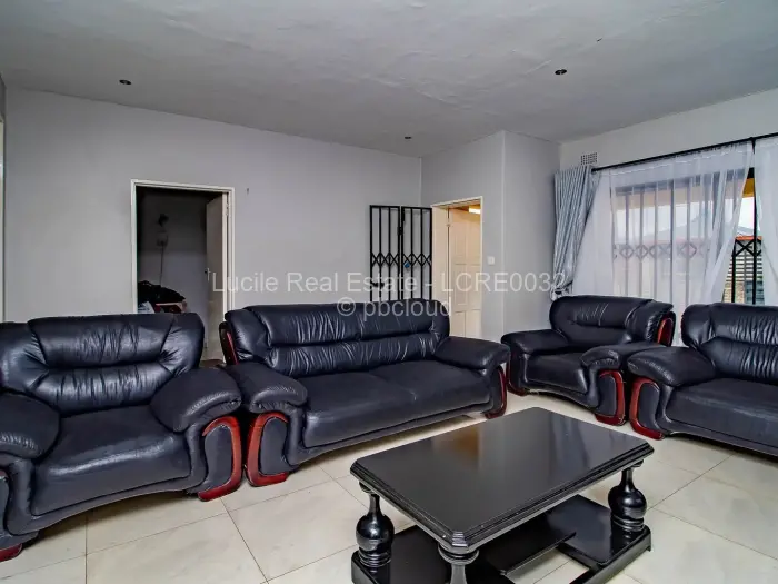 3 Bedroom House for Sale in Ruwa, Ruwa