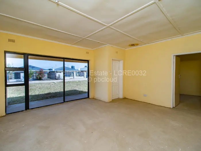 3 Bedroom House for Sale in Ruwa, Ruwa