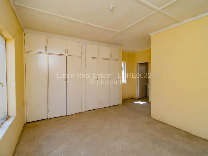 3 Bedroom House for Sale in Ruwa, Ruwa