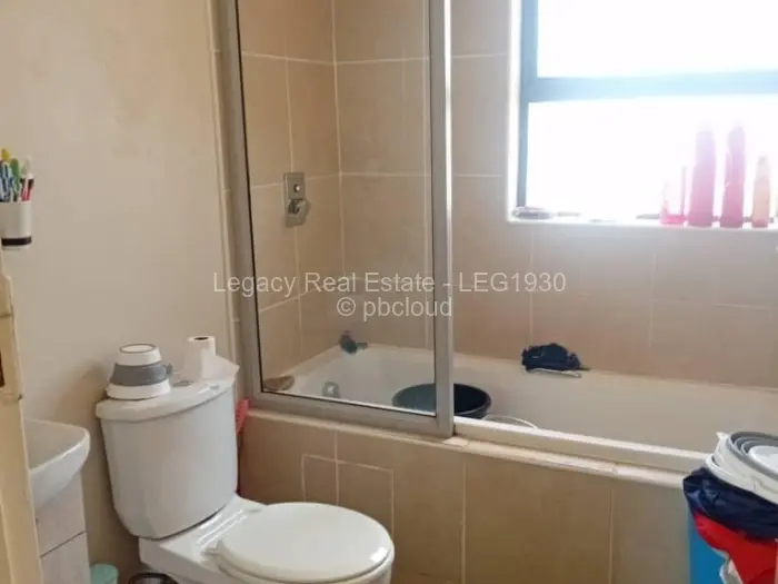 Flat/Apartment for Sale in Aspindale Park, Harare