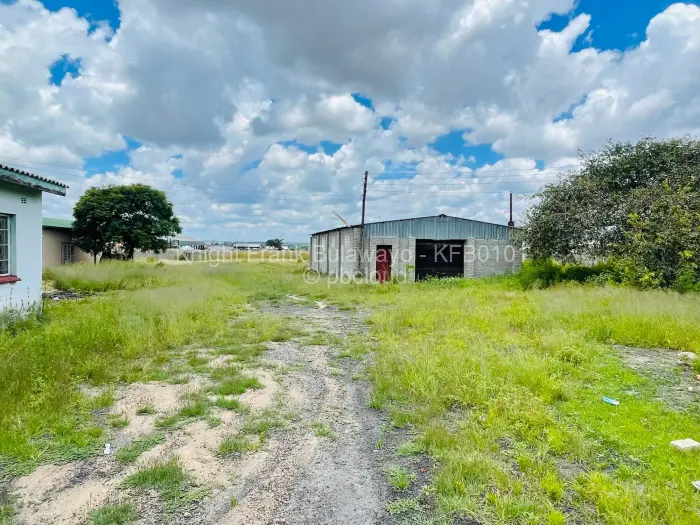 Warehouse/Industrial for Sale in Kelvin West, Bulawayo
