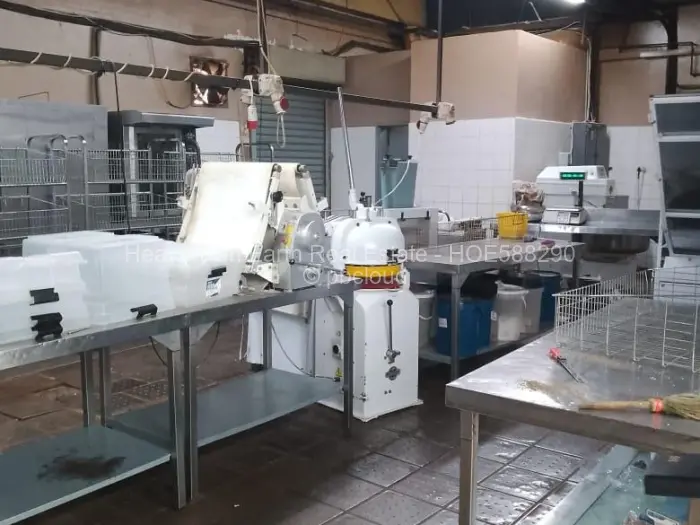 Warehouse/Industrial for Sale in Gweru CBD, Gweru