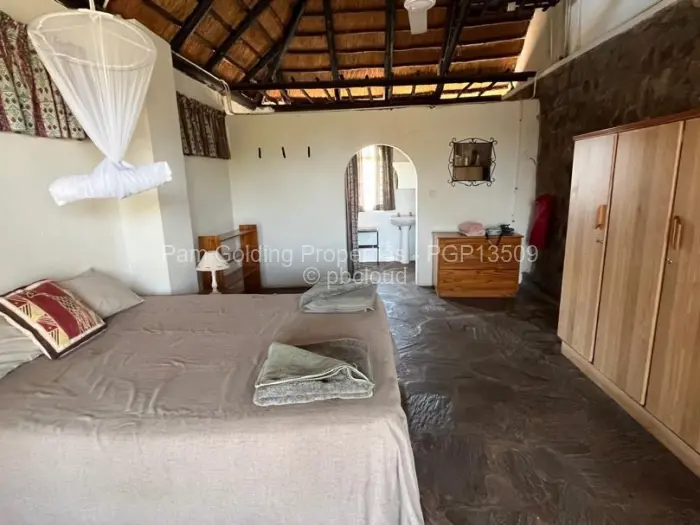 4 Bedroom House for Sale in Kariba, Kariba