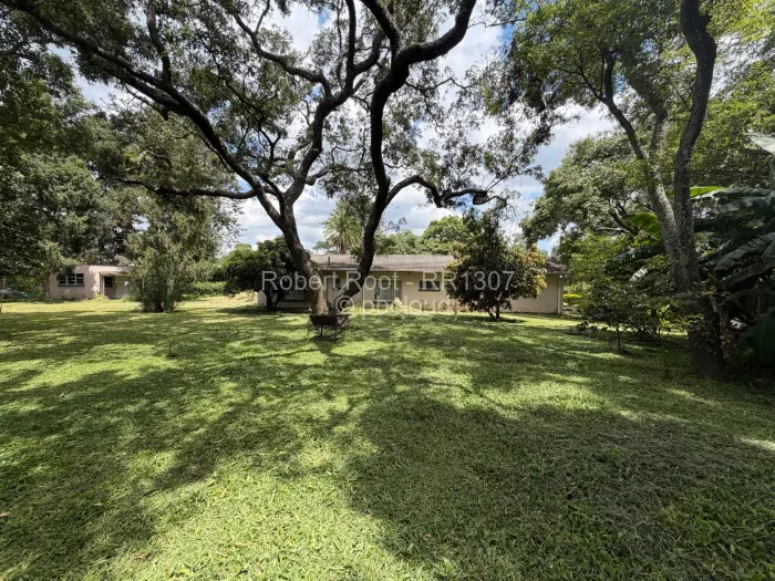 4 Bedroom House for Sale in Chisipite, Harare