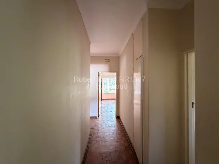 4 Bedroom House for Sale in Chisipite, Harare