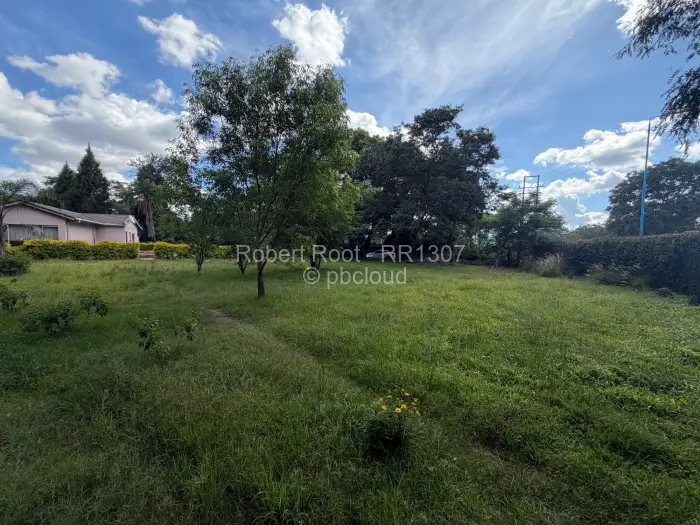 4 Bedroom House for Sale in Chisipite, Harare