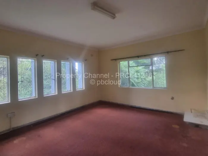 7 Bedroom House for Sale in Borrowdale Brooke, Harare