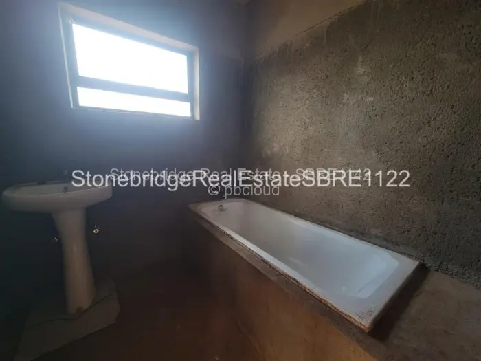 3 Bedroom House for Sale in Tshabalala, Bulawayo