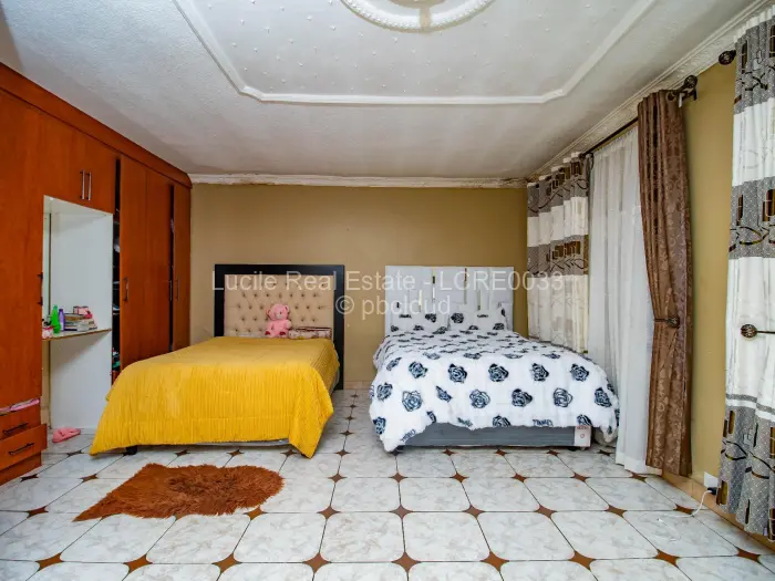 8 Bedroom House for Sale in Avondale, Harare