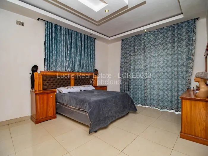 8 Bedroom House for Sale in Avondale, Harare