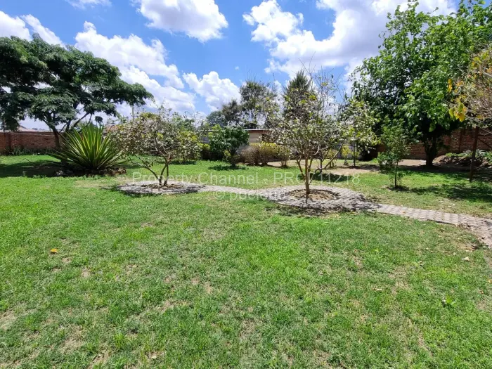 4 Bedroom House for Sale in Pomona, Harare