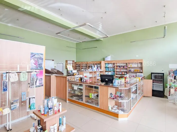 Retail/Shop to Rent in Monavale