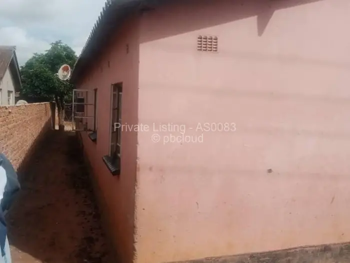 3 Bedroom House for Sale in Ruwa, Ruwa