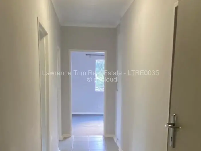 9 Bedroom House for Sale in Gunhill, Harare