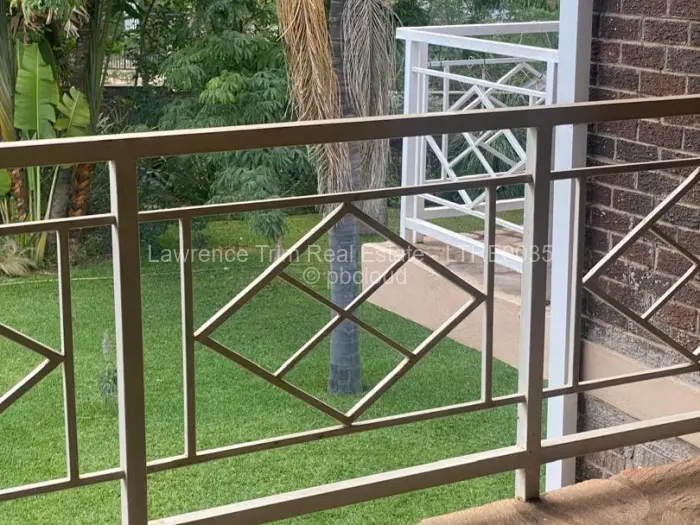 9 Bedroom House for Sale in Gunhill, Harare