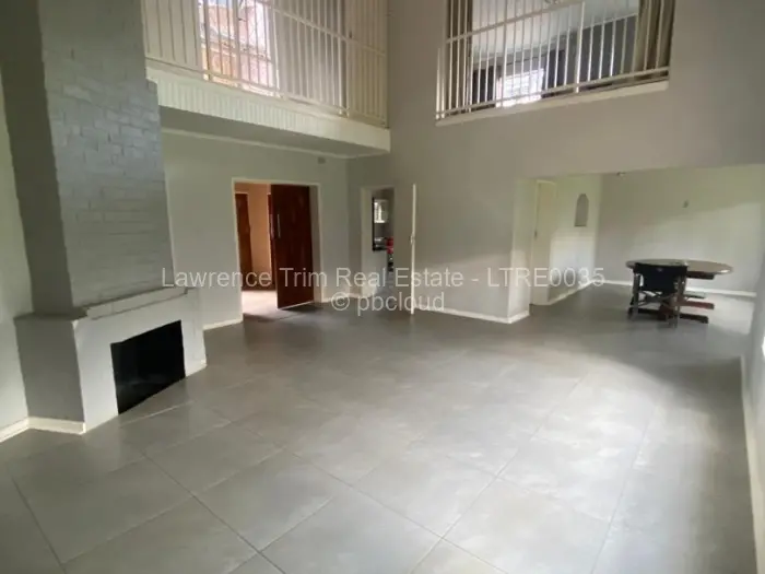9 Bedroom House for Sale in Gunhill, Harare
