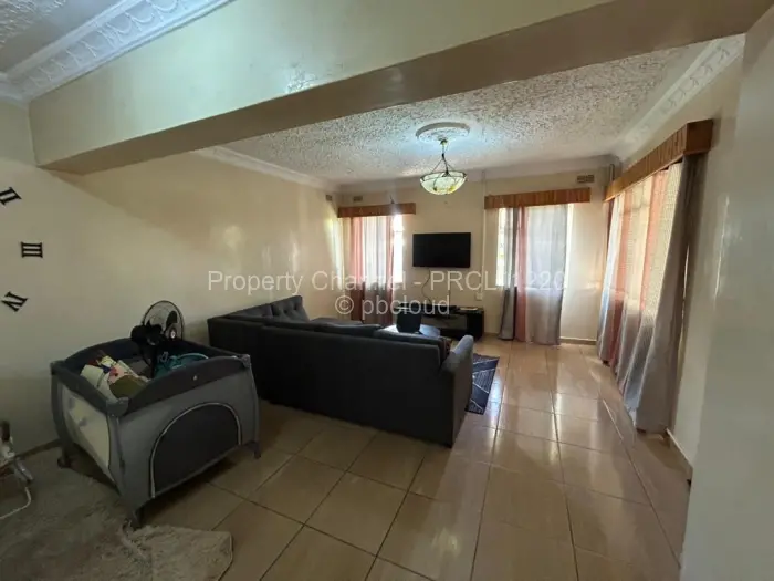 2 Bedroom Cottage/Garden Flat to Rent in Westgate, Harare