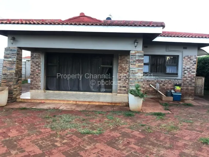 3 Bedroom Cottage/Garden Flat to Rent in Mount Pleasant Heights, Harare