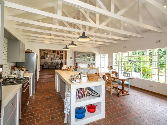 5 Bedroom House for Sale in Umwinsidale, Harare