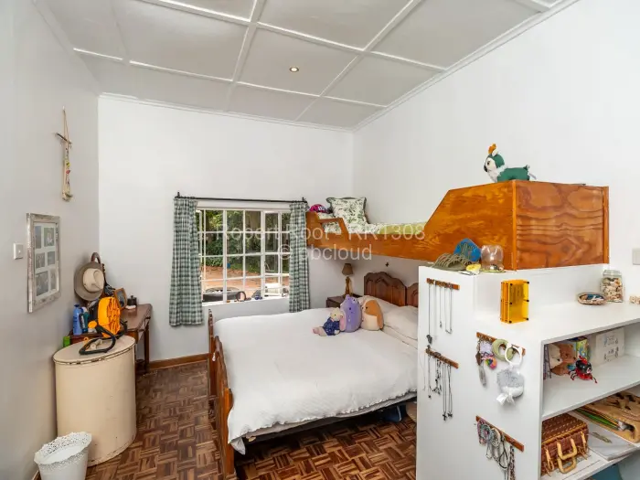 5 Bedroom House for Sale in Umwinsidale, Harare