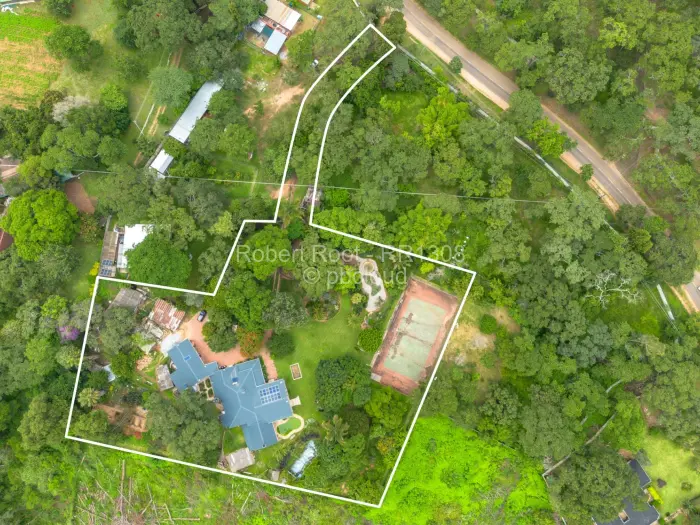 5 Bedroom House for Sale in Umwinsidale, Harare