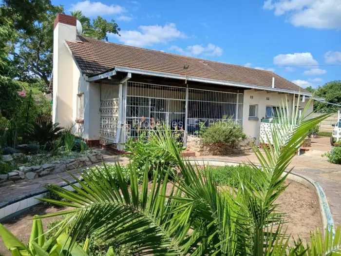 4 Bedroom House for Sale in Braeside, Harare