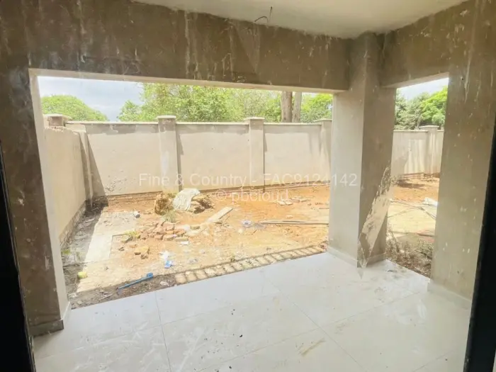 Townhouse/Cluster for Sale in Highlands, Harare