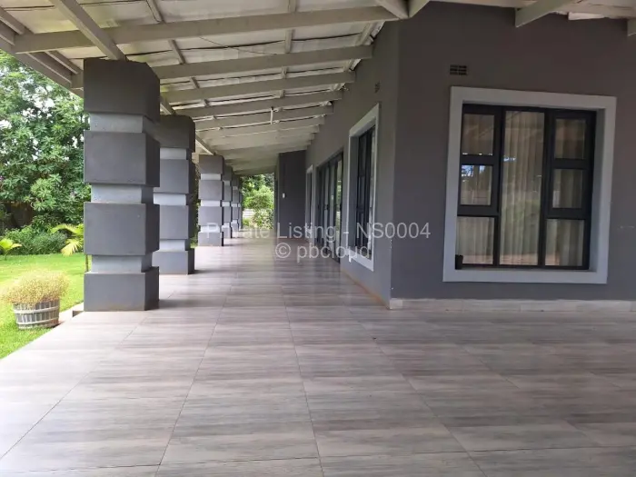 4 Bedroom House to Rent in Greendale North