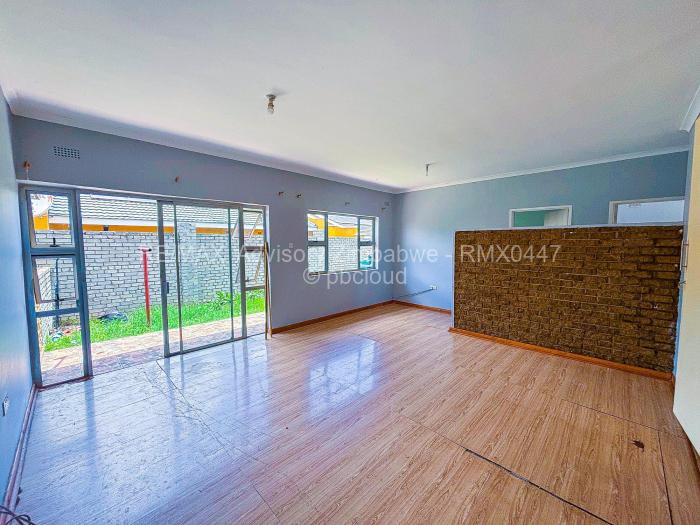 Townhouse/Cluster to Rent in Madokero Estates, Harare